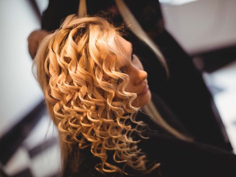 Women's Hair Cut
